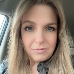 Meet your Posher, Christine